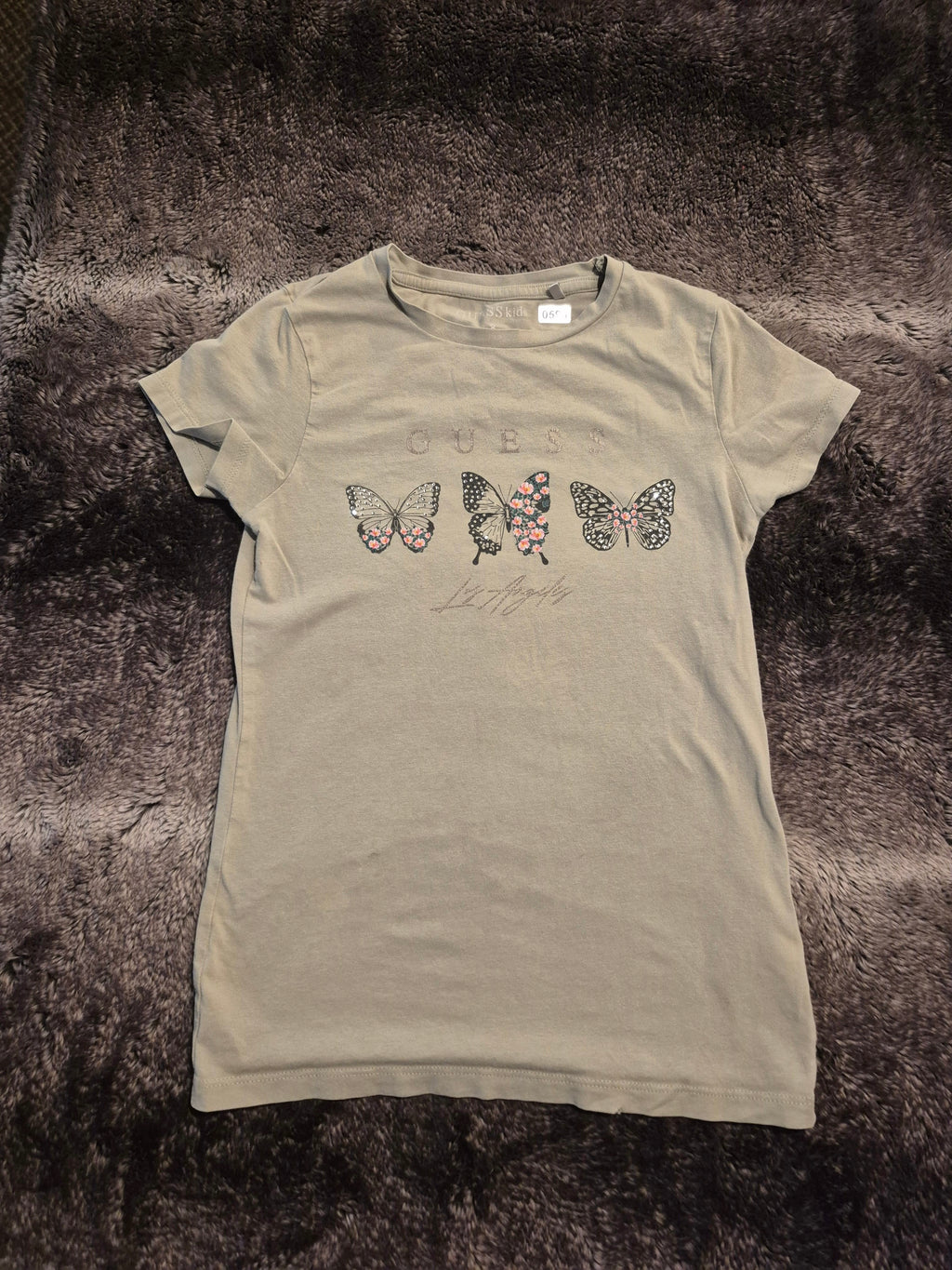 Green T-shirt Guess with butterfly print