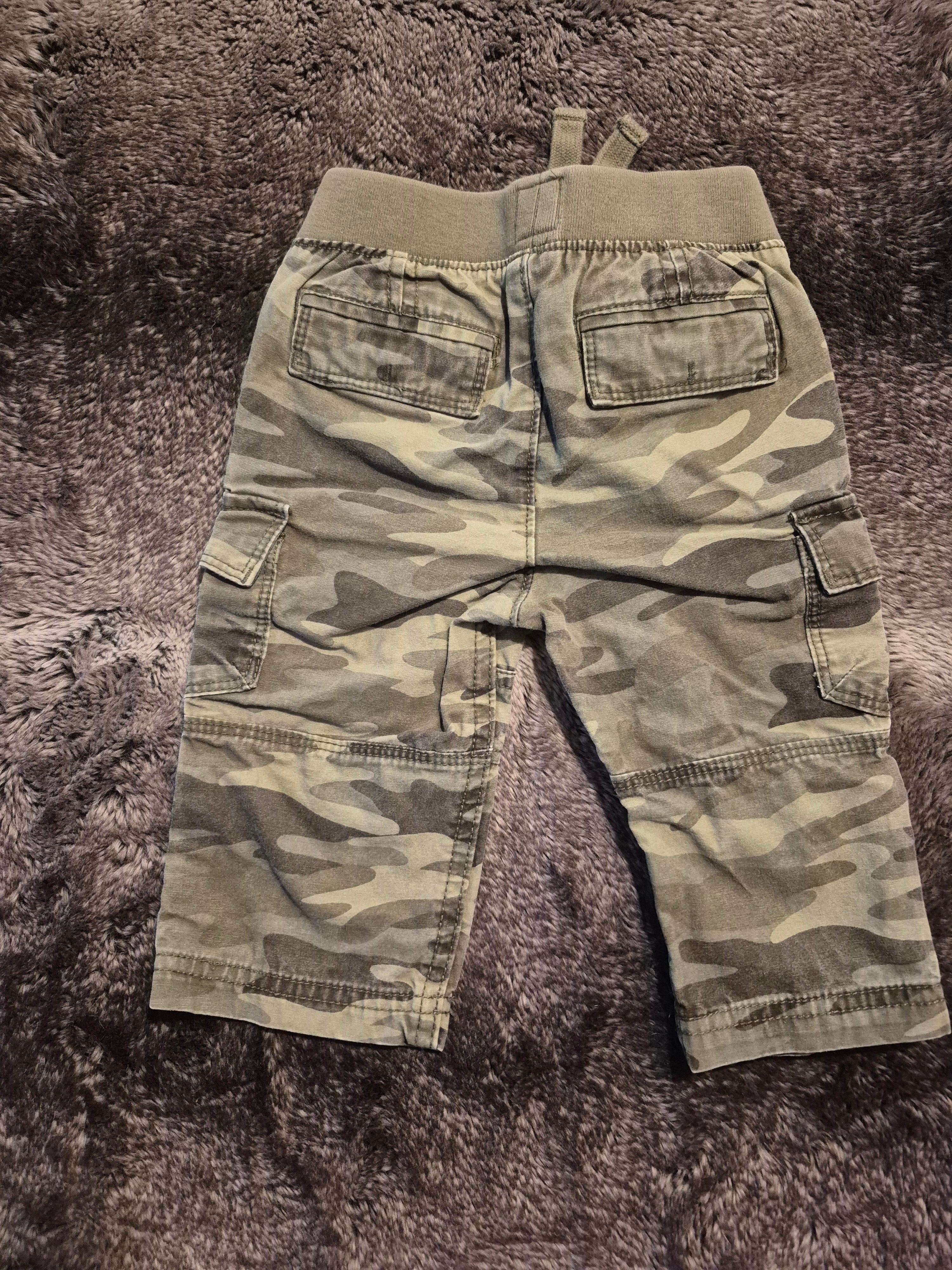 Camouflage cargo pants