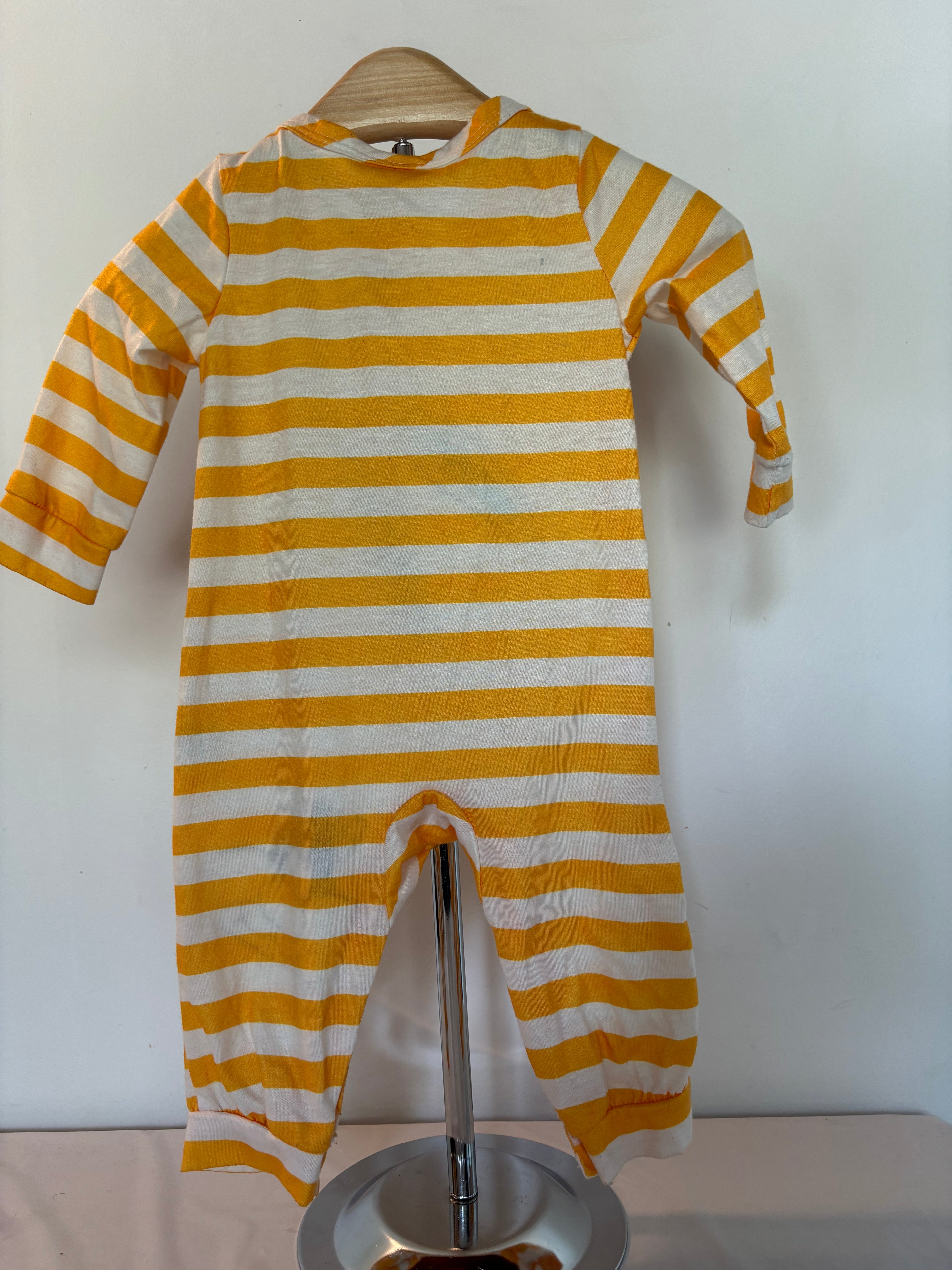 Looney Tunes one piece