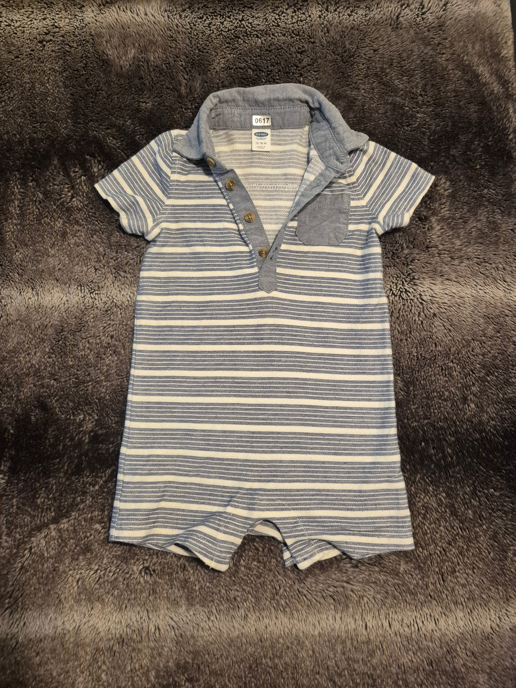 Shortsleeved romper striped