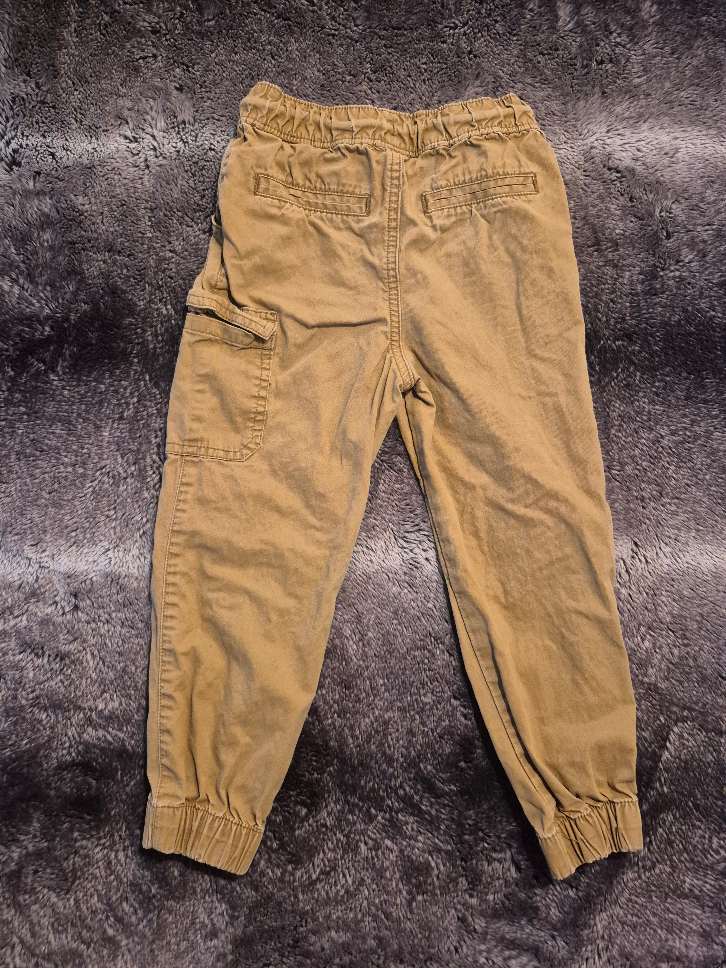Brown cargo pants