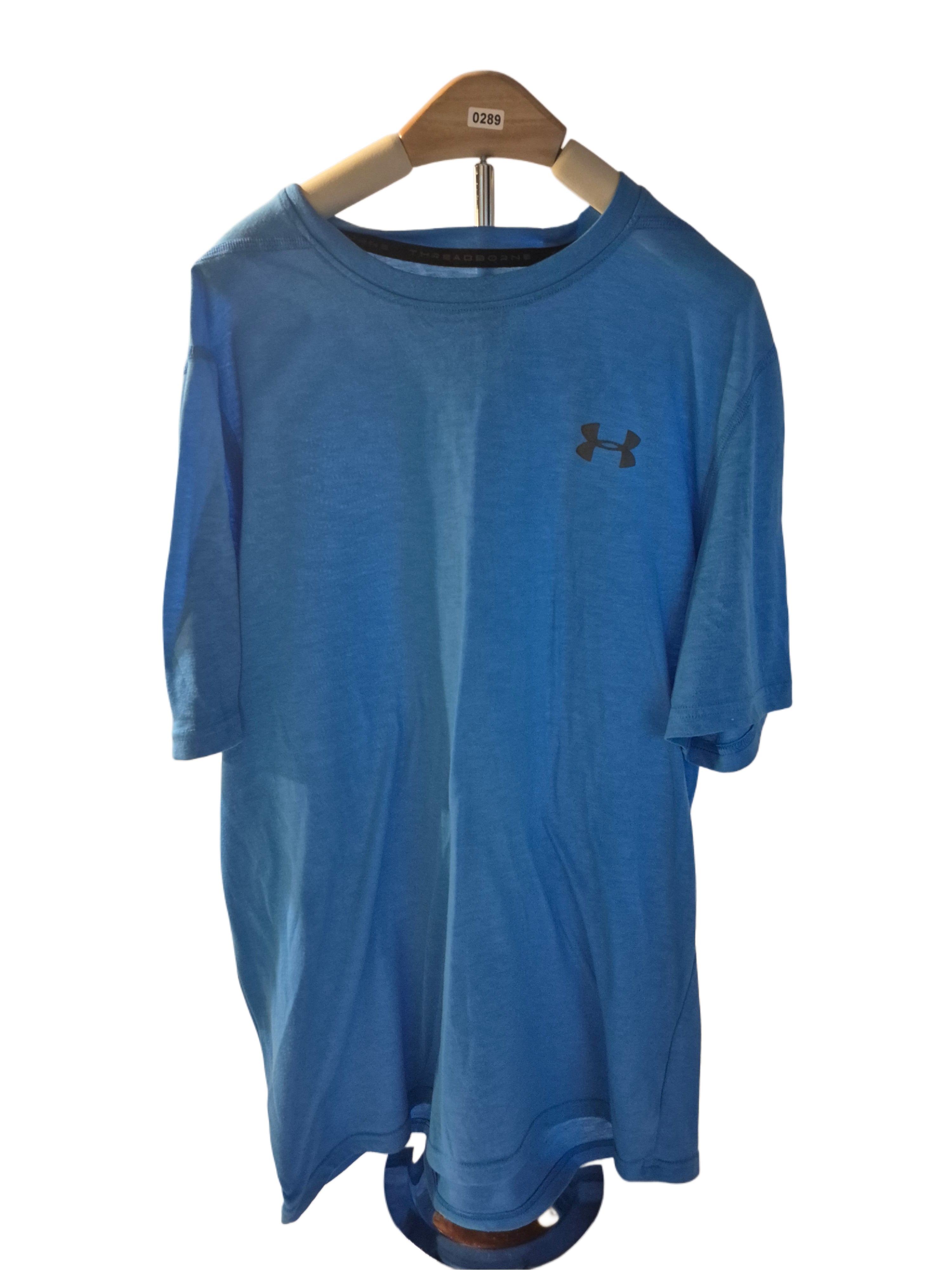 Under armour t shirt
