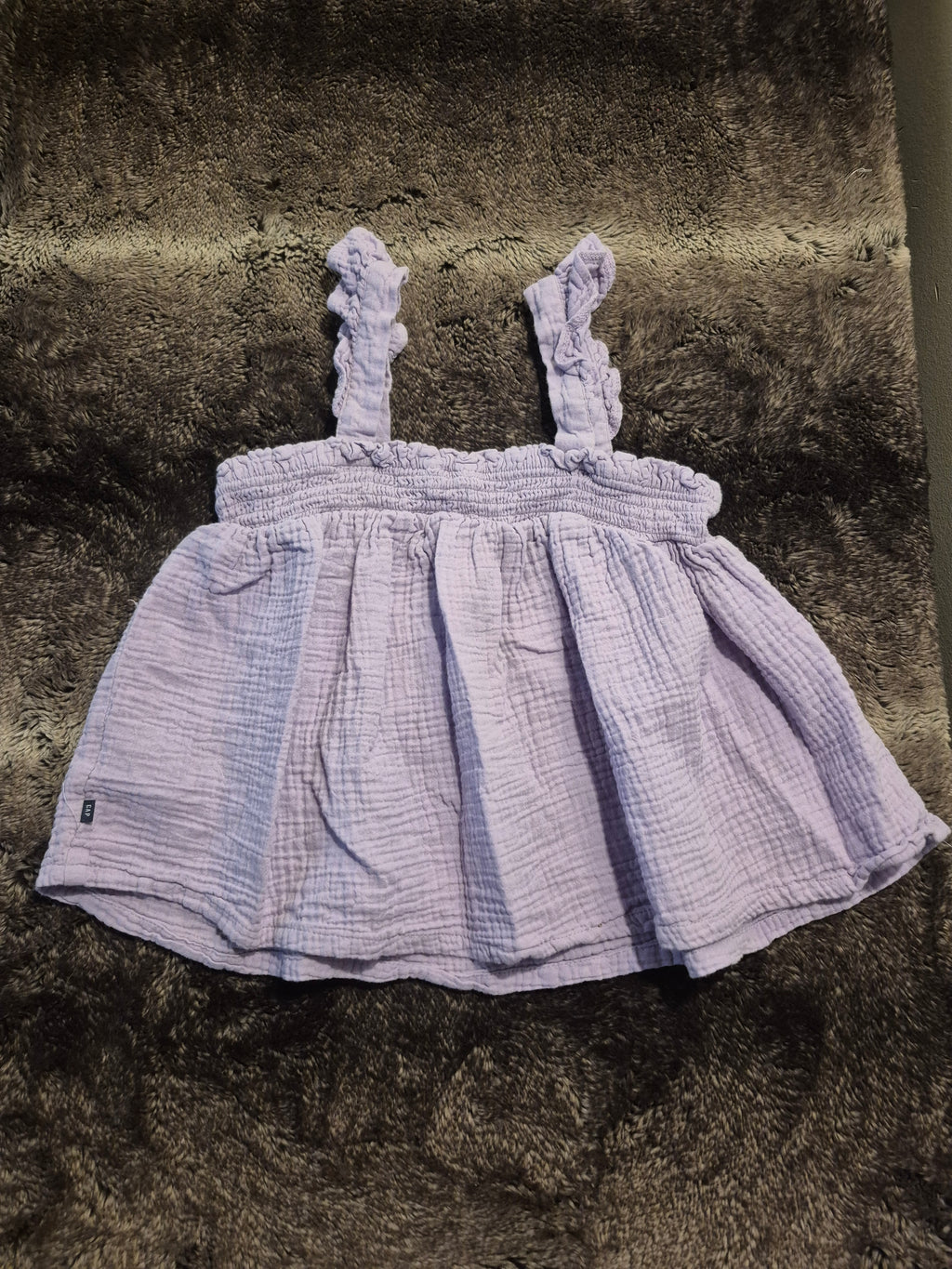 Sleeveless Girls shirt