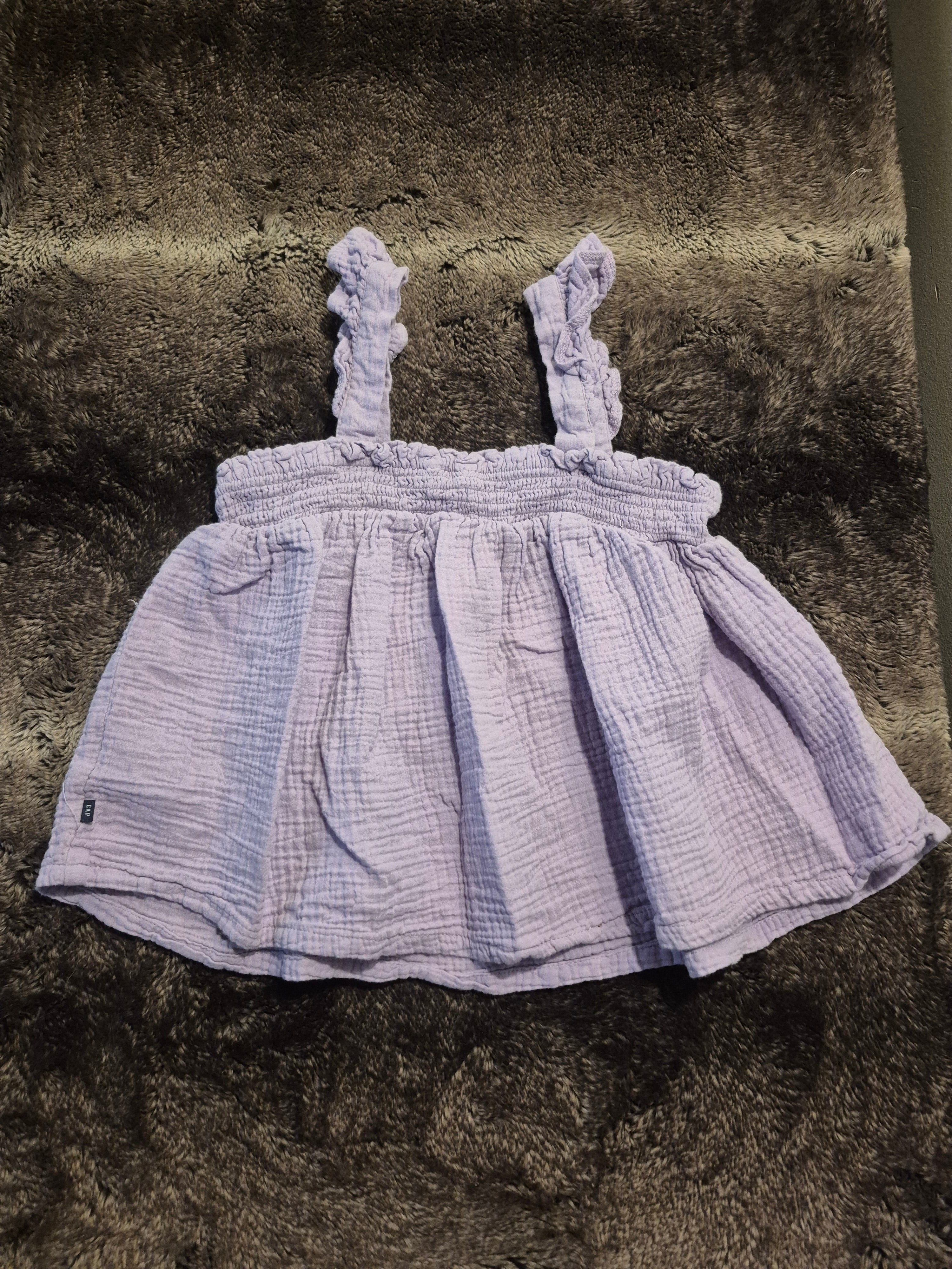 Sleeveless Girls shirt