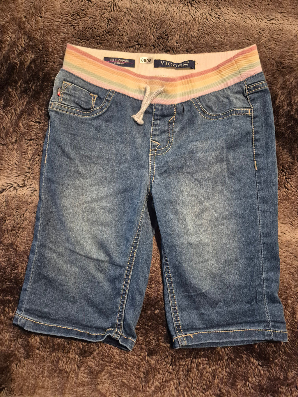 Jean shorts with rainbow stretch waste